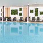 Four Points By Sheraton Hotel 4*