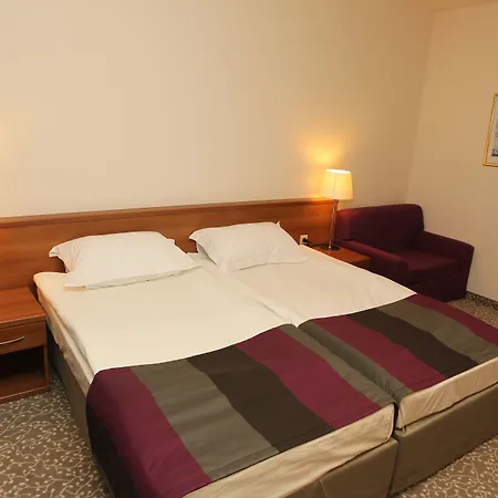 호텔 Four Points By Sheraton 반스코
