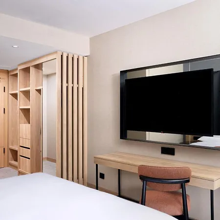 호텔 Four Points By Sheraton 반스코