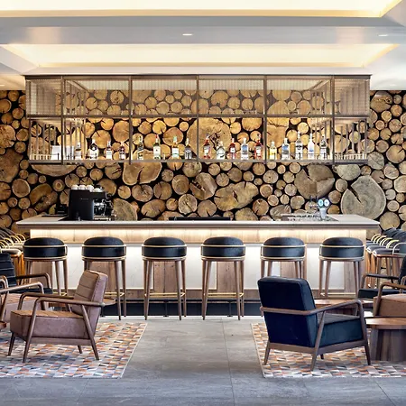 Four Points By Sheraton Отель Банско