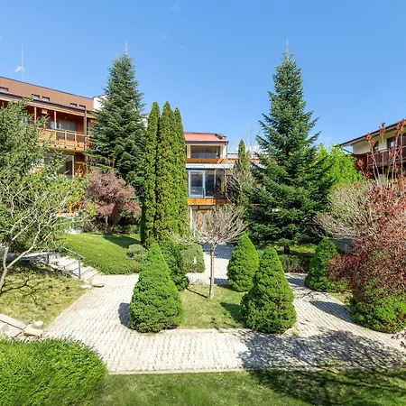 Four Points By Sheraton 호텔 4*