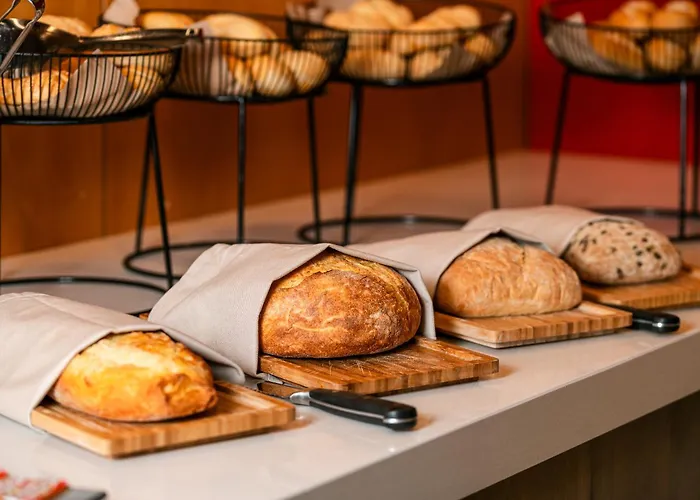 Four Points By Sheraton Hotell 4*